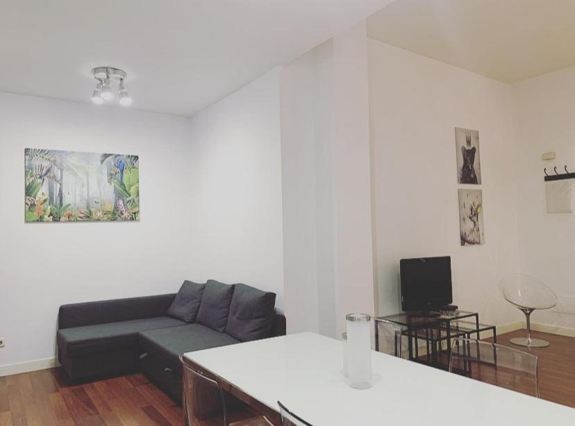 Modern Apartment II In Мадрид Екстериор снимка